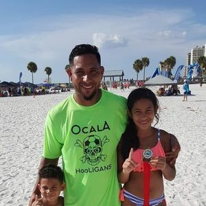 Meet your Posher, Carlos